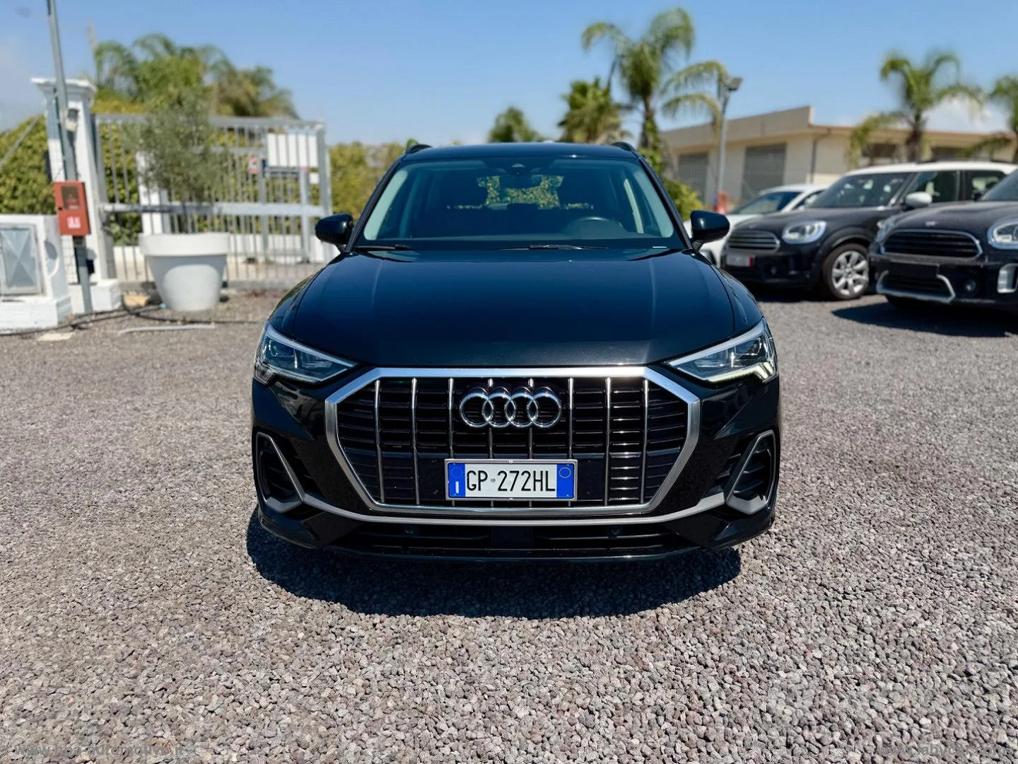 Audi Q3 2020 photo 2