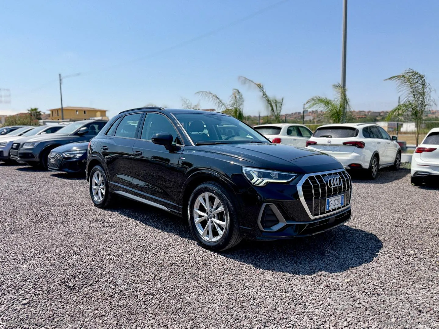Audi Q3 2020 photo 3