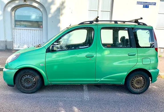 Toyota Yaris Verso