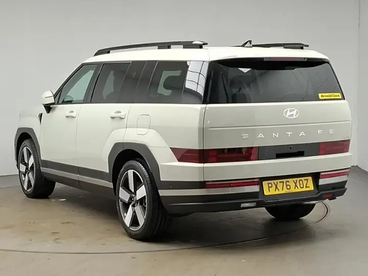 Hyundai Santa Fe 2026 photo 2