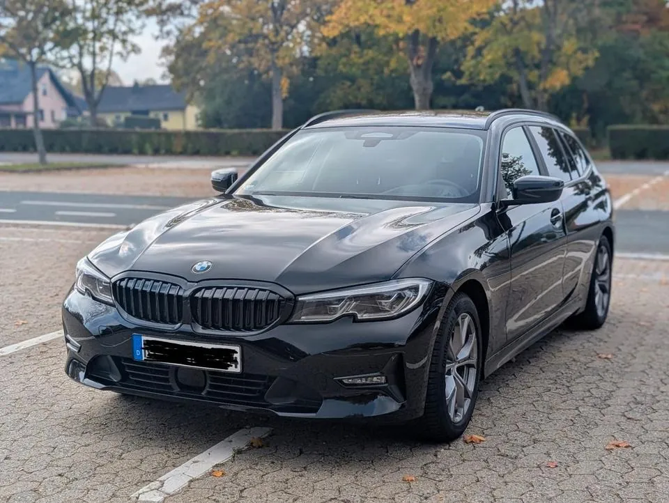 BMW 318I