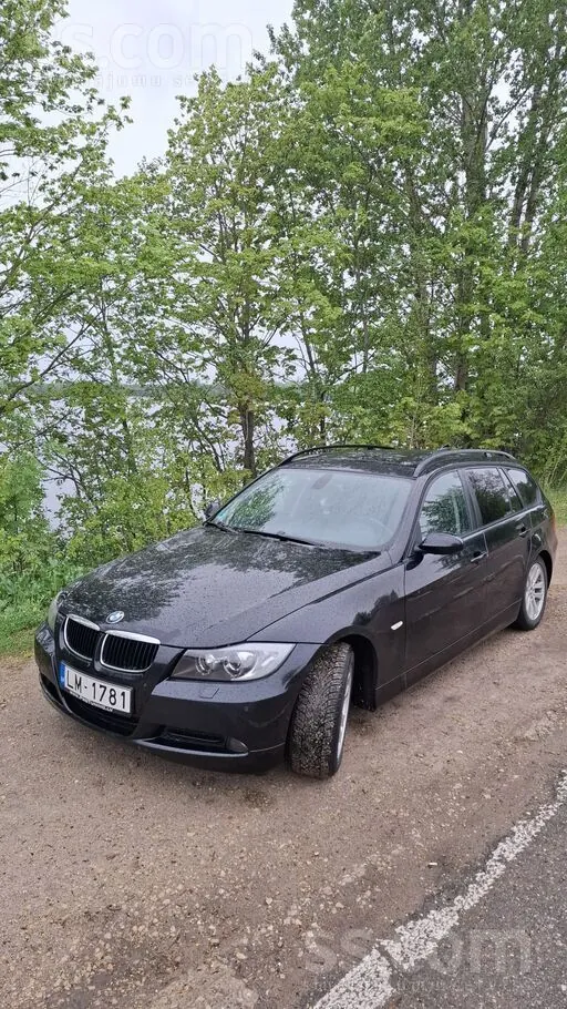 BMW 320