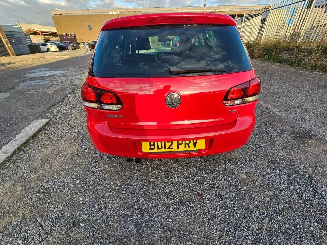Volkswagen Golf 2012 photo 3