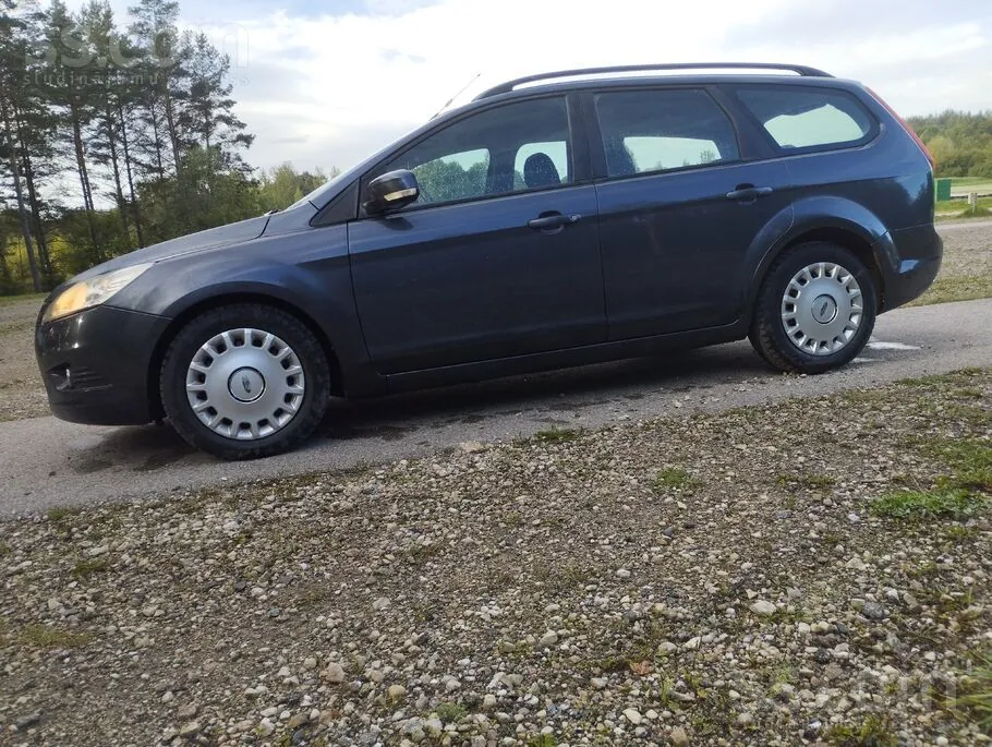 Ford Focus 2008 photo 3