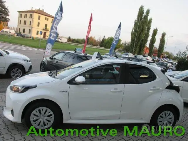 Toyota Yaris 2021 photo 4