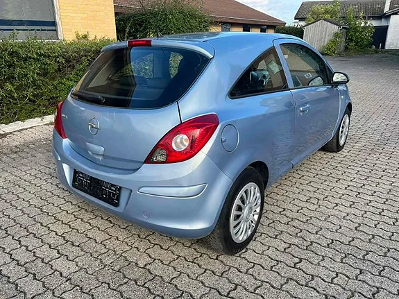 Opel Corsa 2009 photo 3