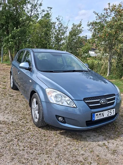 Kia Ceed 2008 photo 2