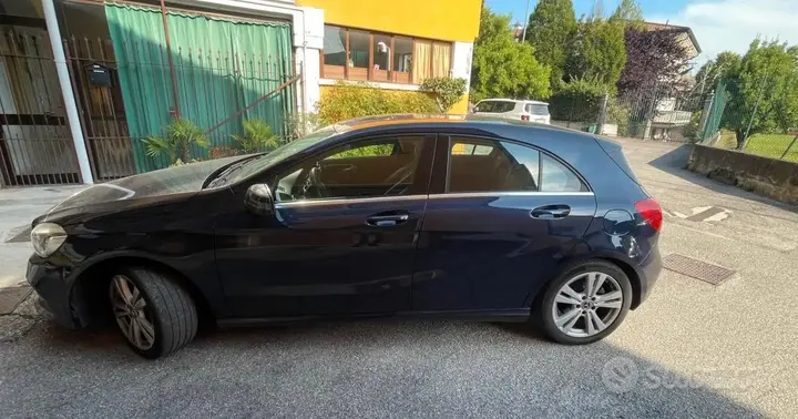 Mercedes-Benz A 2018 photo 4