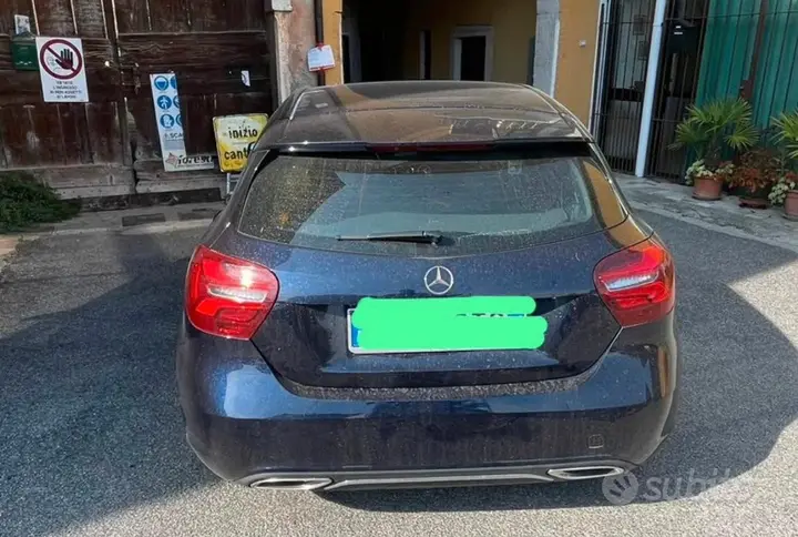 Mercedes-Benz A 2018 photo 2