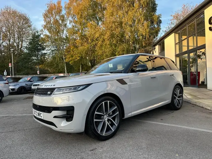 Land Rover Range Rover Sport 2022 photo 3