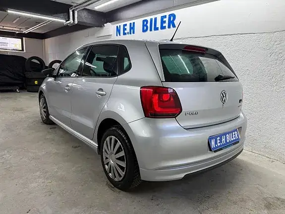 Volkswagen Polo 2012 photo 5