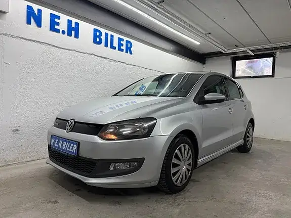 Volkswagen Polo 2012 photo 2