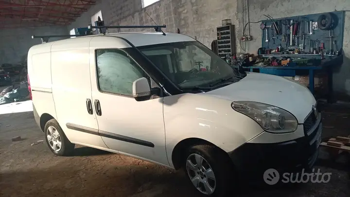 Fiat Doblò 2014 photo 2
