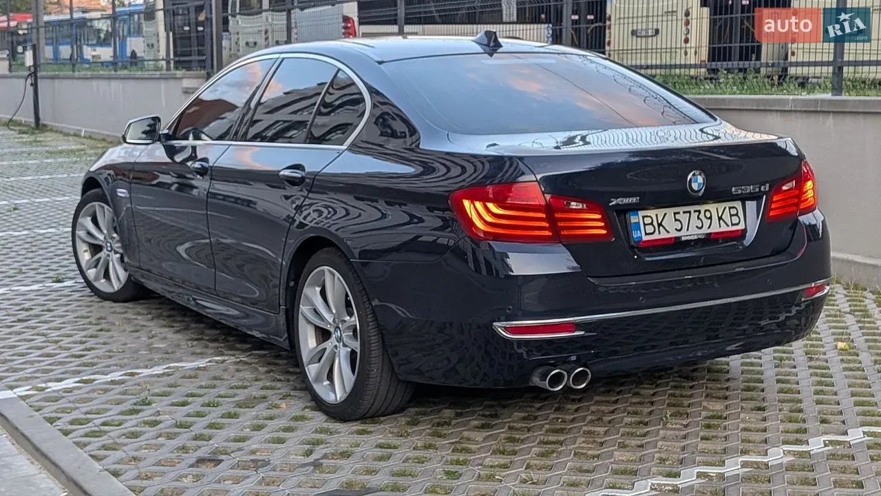 BMW 5 Series 2014 photo 3