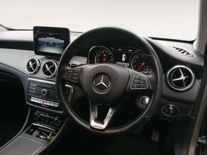 Mercedes-Benz Gla 2019 photo 4