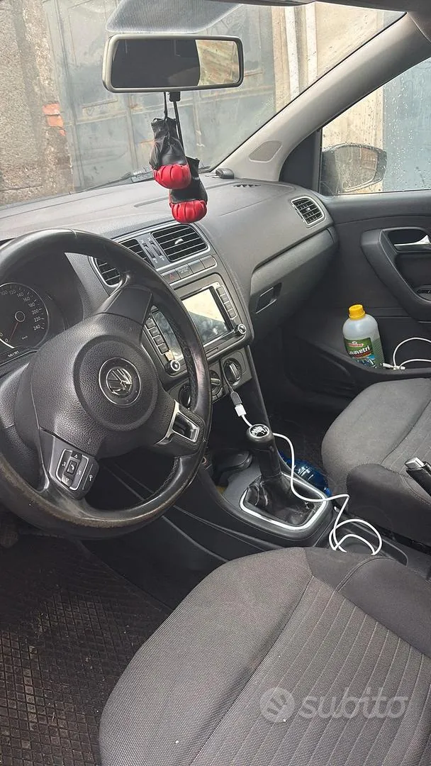 Volkswagen Polo 2013 photo 5