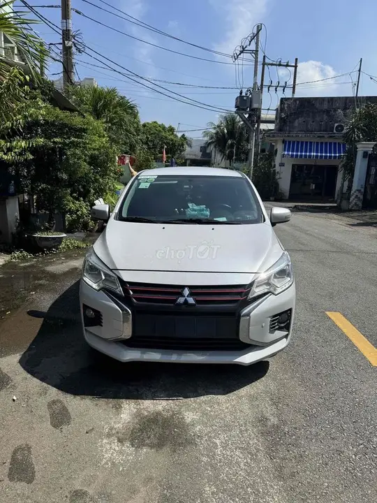 Mitsubishi Attrage