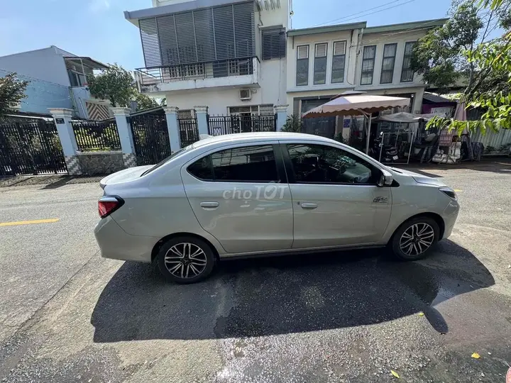 Mitsubishi Attrage 2022 photo 4