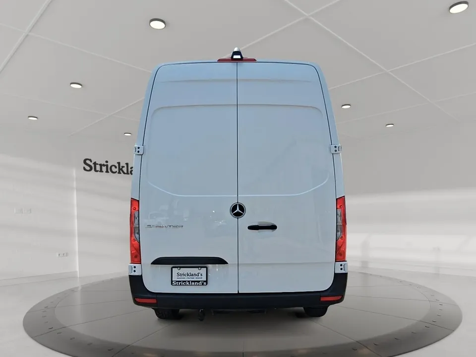 Mercedes-Benz Sprinter 2025 photo 3