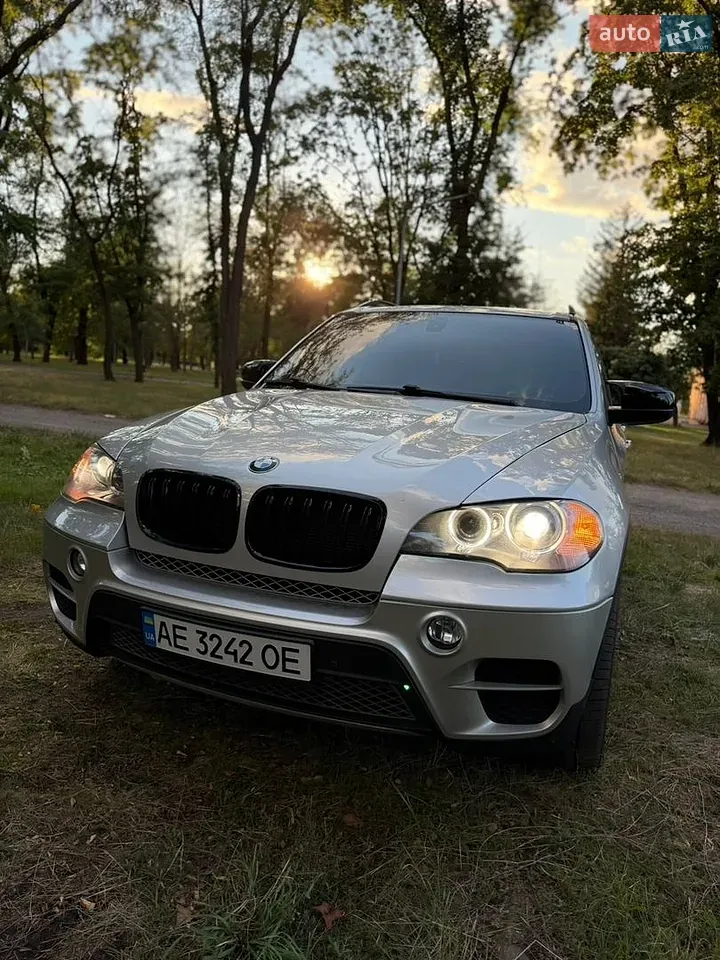 BMW X5 2012 photo 2