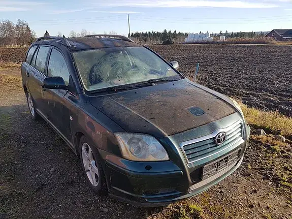 Toyota Avensis 2004 photo 4