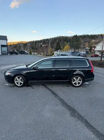 Volvo V70 2013 photo 3