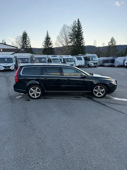 Volvo V70 2013 photo 4