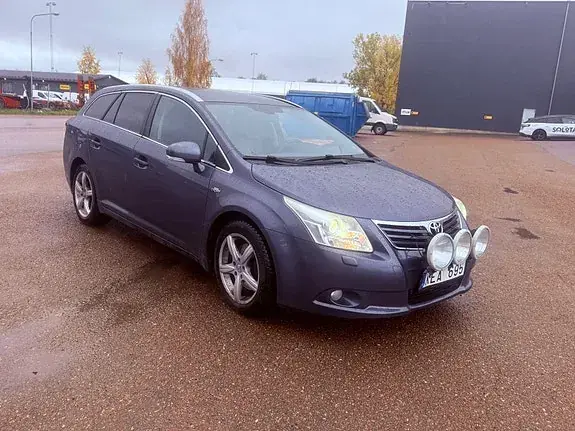 Toyota Avensis 2009 photo 2