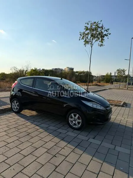 Ford Fiesta 2009 photo 4
