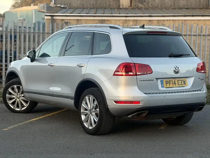 Volkswagen Touareg 2014 photo 2
