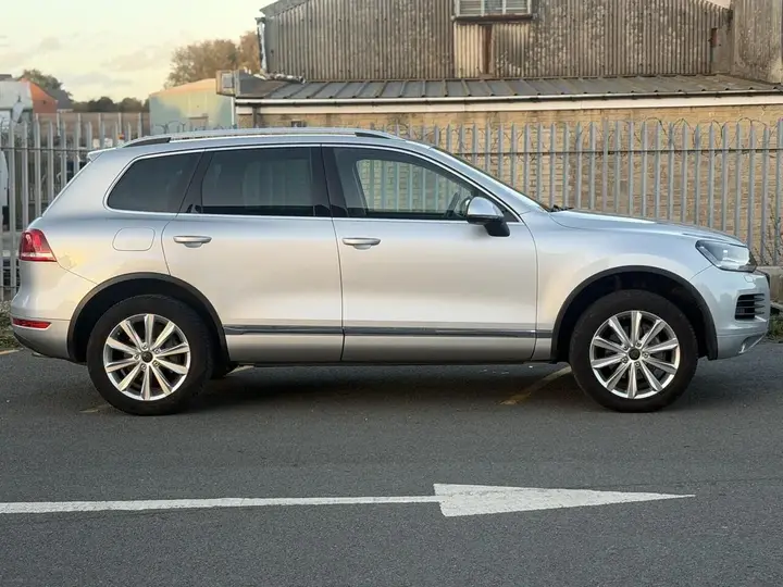 Volkswagen Touareg 2014 photo 5
