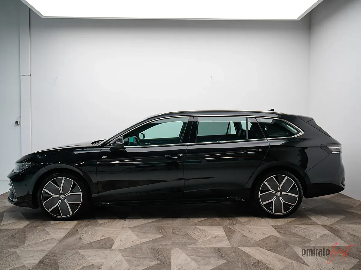 Volkswagen Passat 2024 photo 3