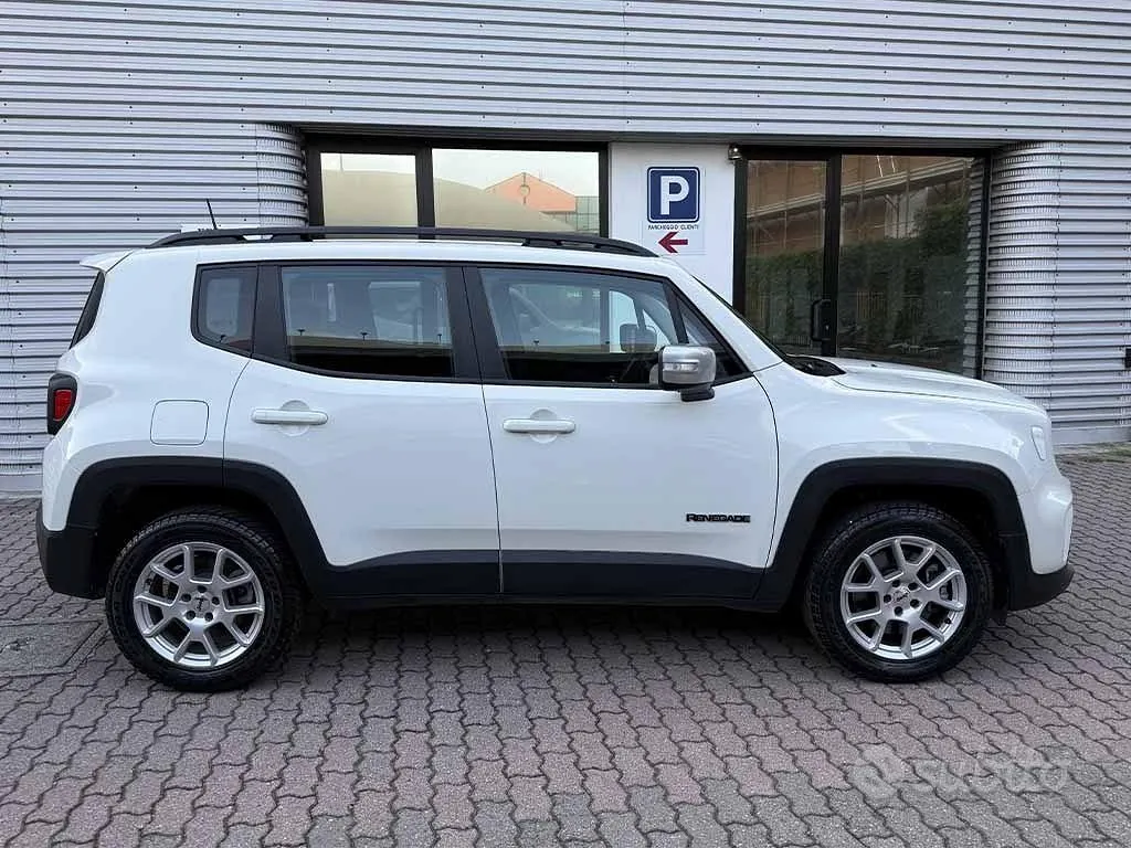 Jeep Renegade 2022 photo 4