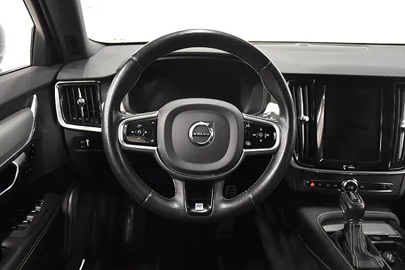 Volvo V90 2018 photo 2