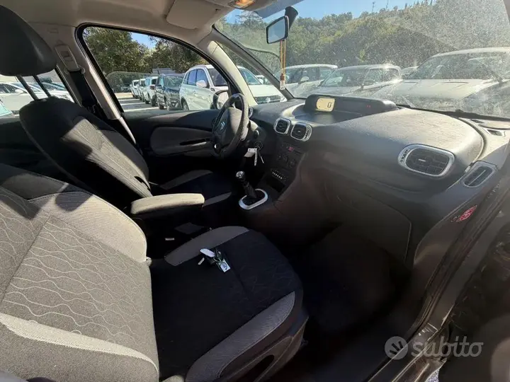 Citroen C3 Picasso 2014 photo 5