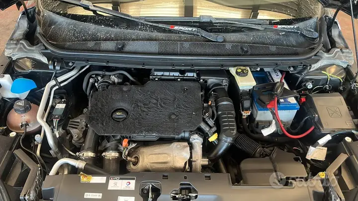 Peugeot 308 2019 photo 4