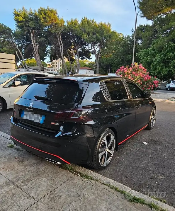 Peugeot 308 2019 photo 2