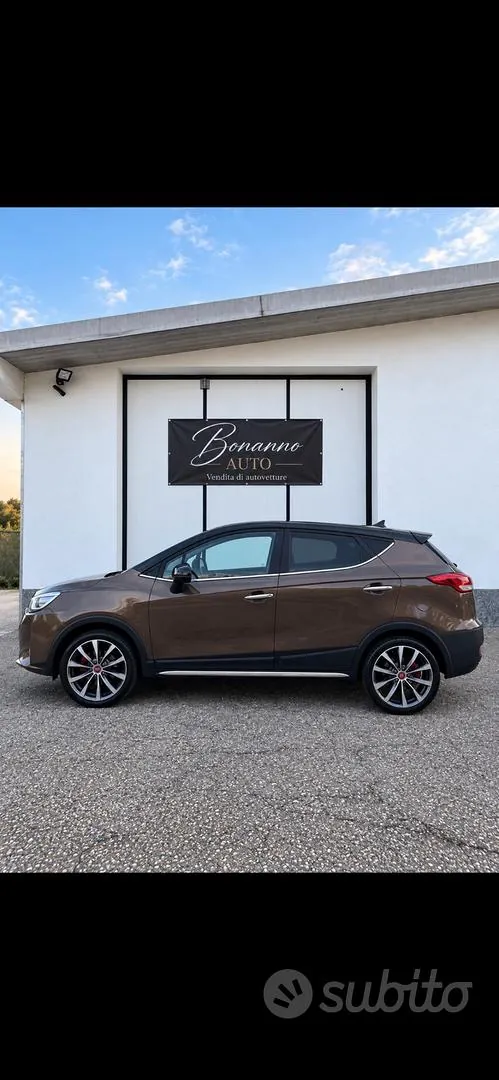Volkswagen Evo 2020 photo 2