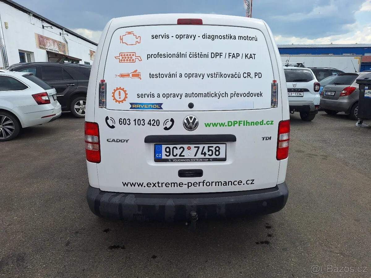 Volkswagen Caddy 2011 photo 2