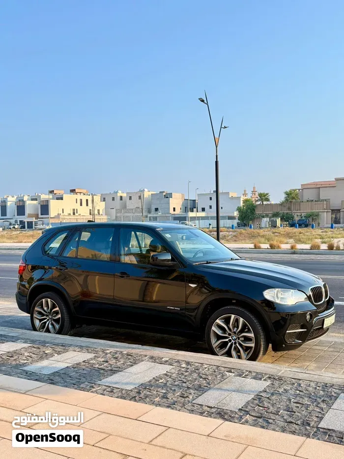 BMW X5 2013 photo 2