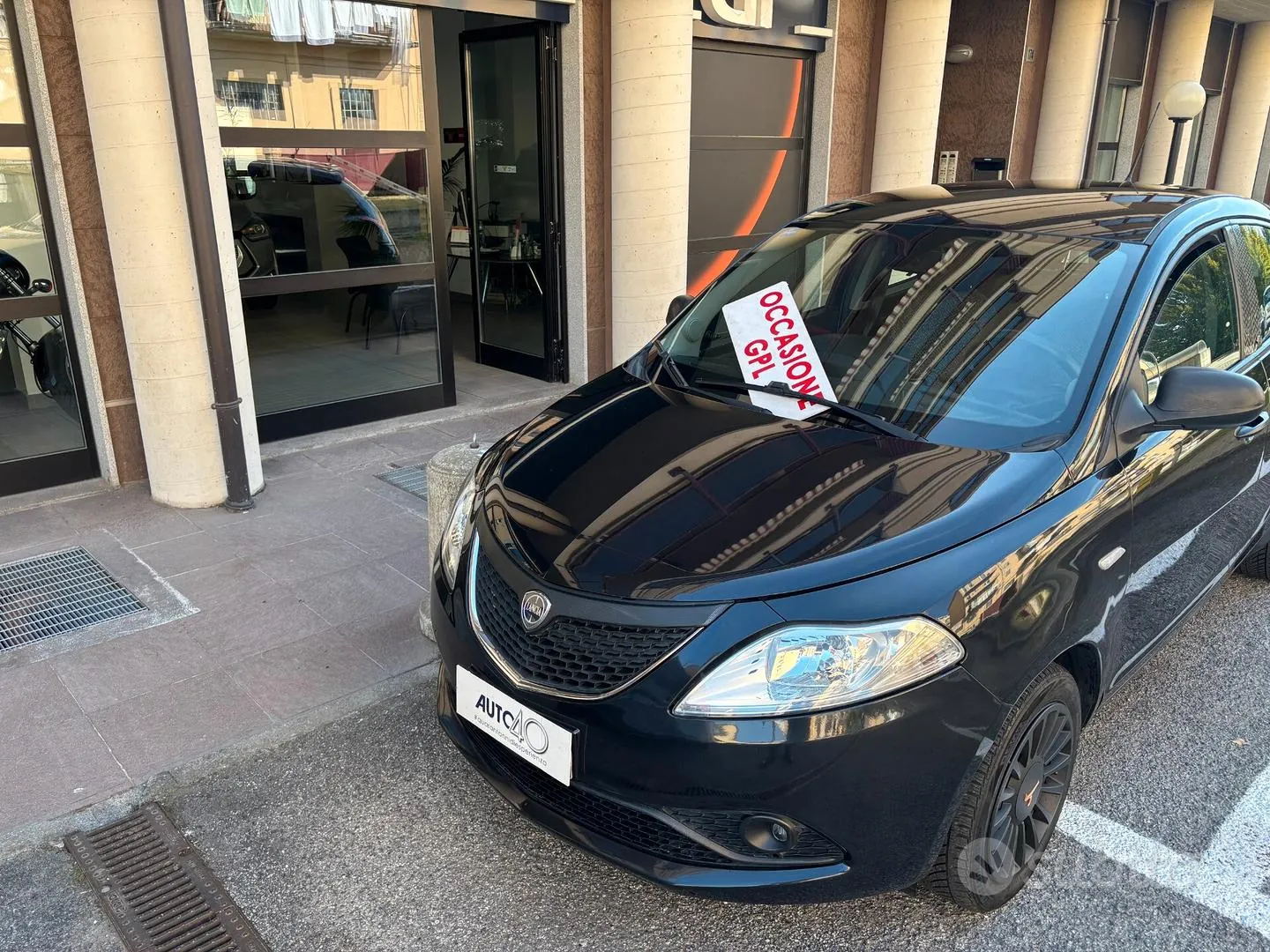 Lancia Ypsilon