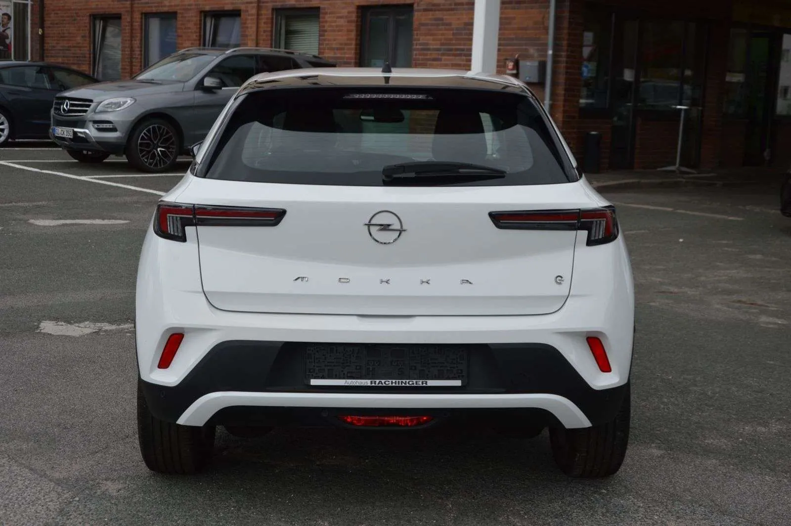 Opel Mokka-E 2023 photo 5
