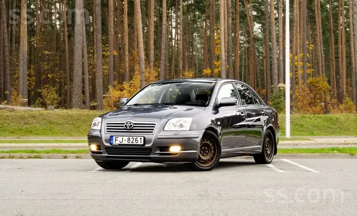 Toyota Avensis 2005 photo 4