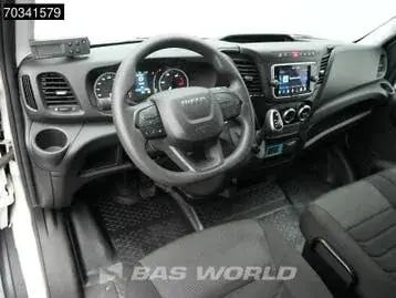 Iveco Daily 2023 photo 3