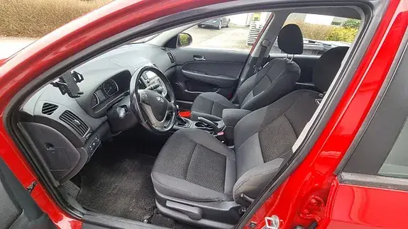 Hyundai I30 2010 photo 5