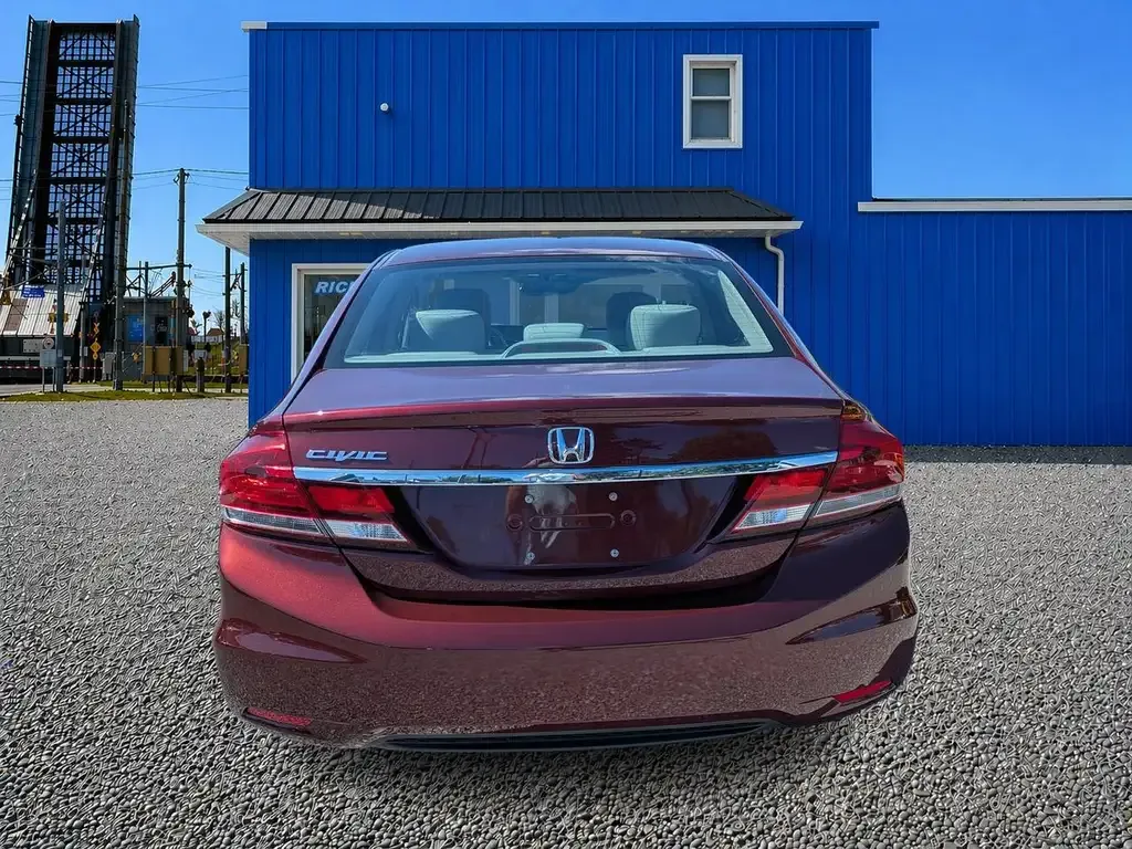 Honda Civic 2015 photo 4