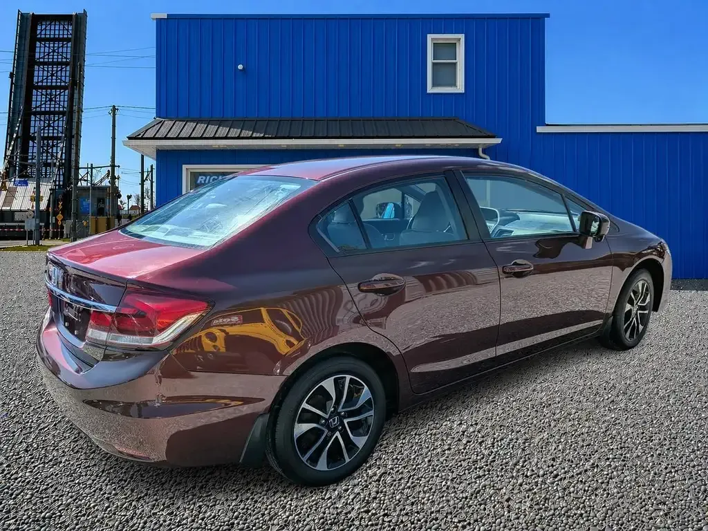 Honda Civic 2015 photo 5