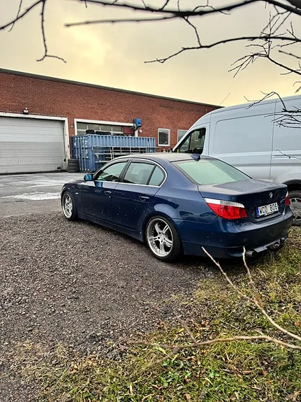 BMW 525I 2004 photo 3