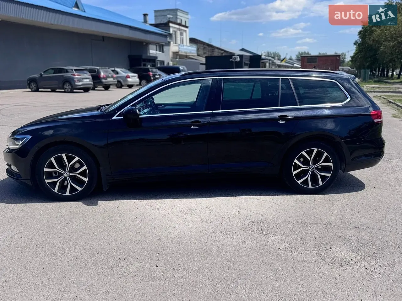 Volkswagen Passat 2019 photo 3
