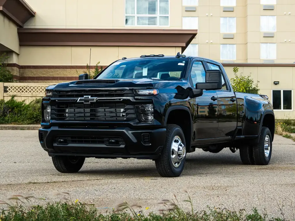 Chevrolet Silverado 3500 2026 photo 4